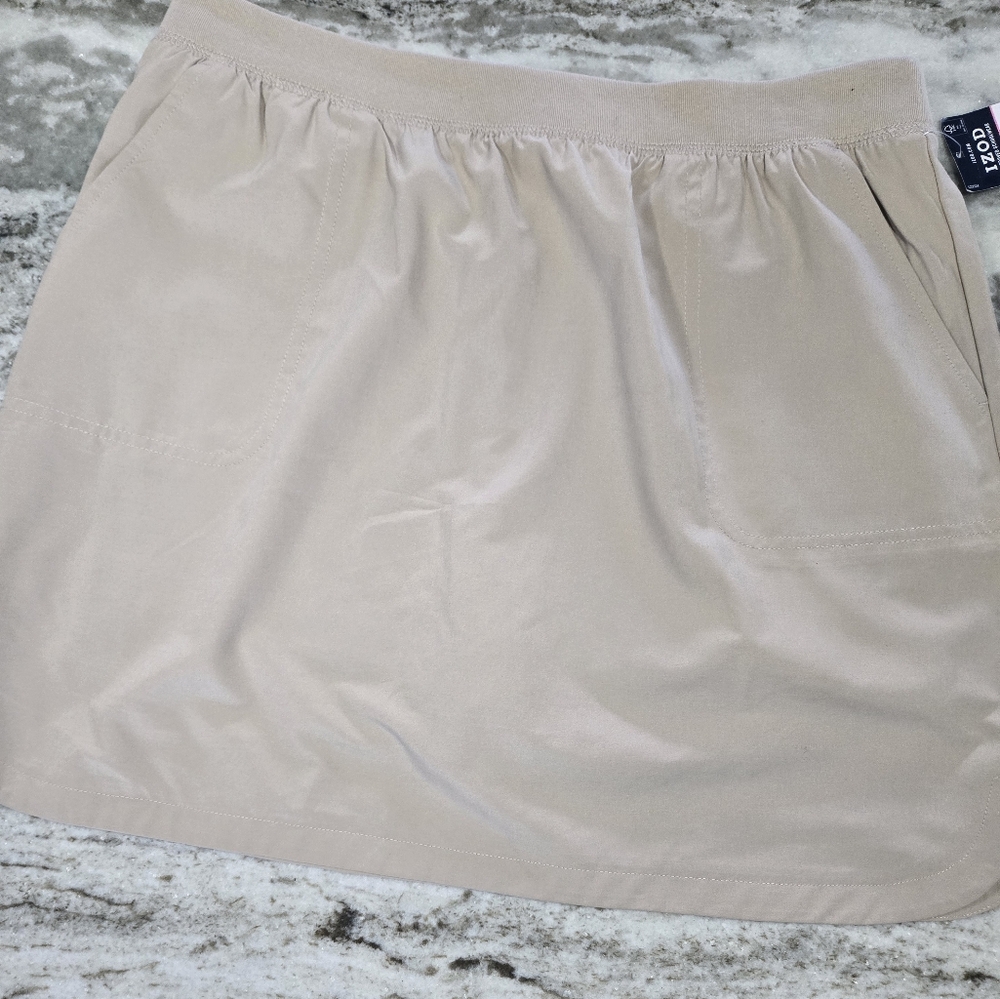 Beige Izod  Skort  with Pockets